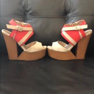 Vintage Y2K Cutout Wedges